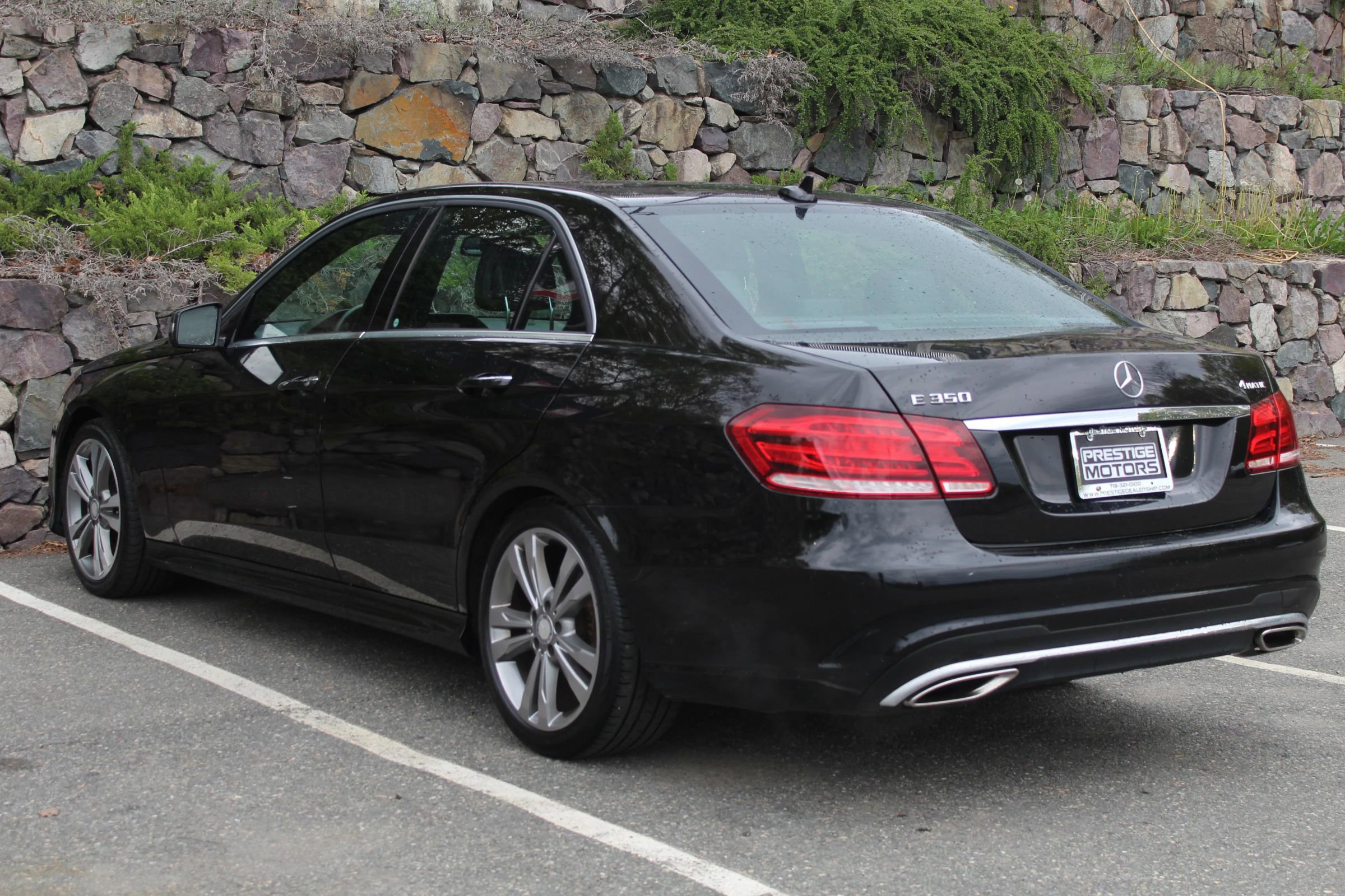 Used 2016 Mercedes-Benz E 350 4MATIC Sedan image 7