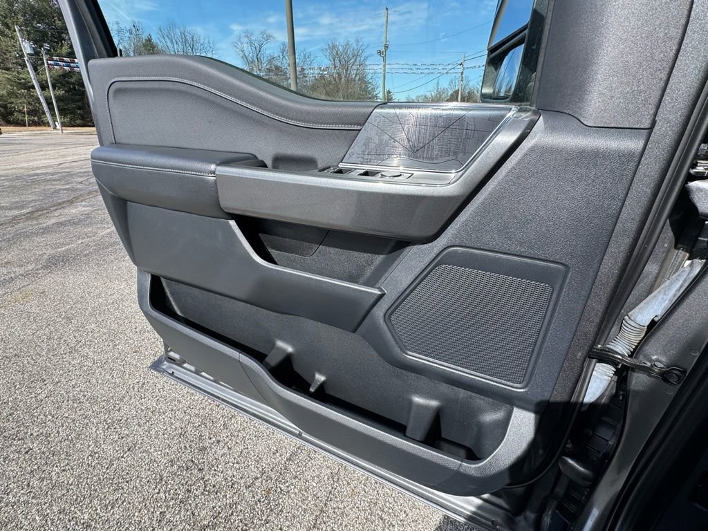 Used 2023 Ford F150 XLT w/ Equipment Group 302A High image 26