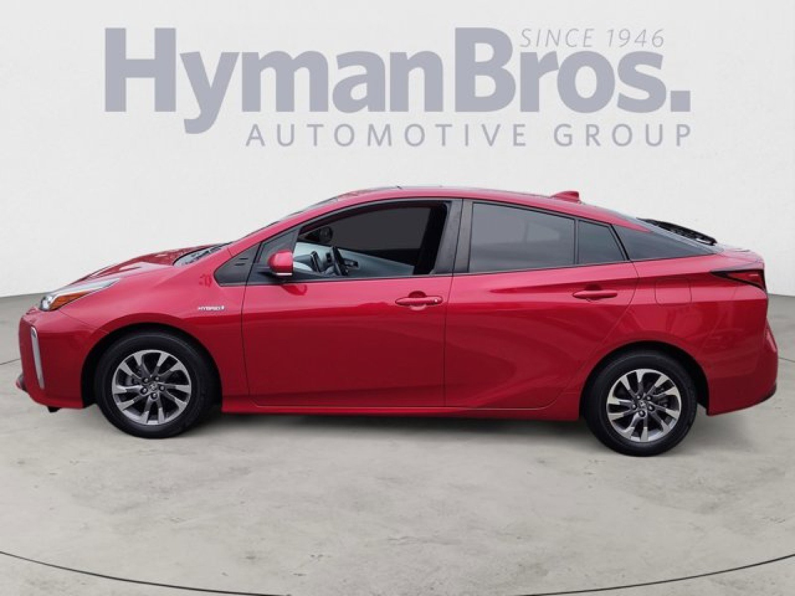 Used 2022 Toyota Prius Limited w/ Premium Convenience Package FWD image 6