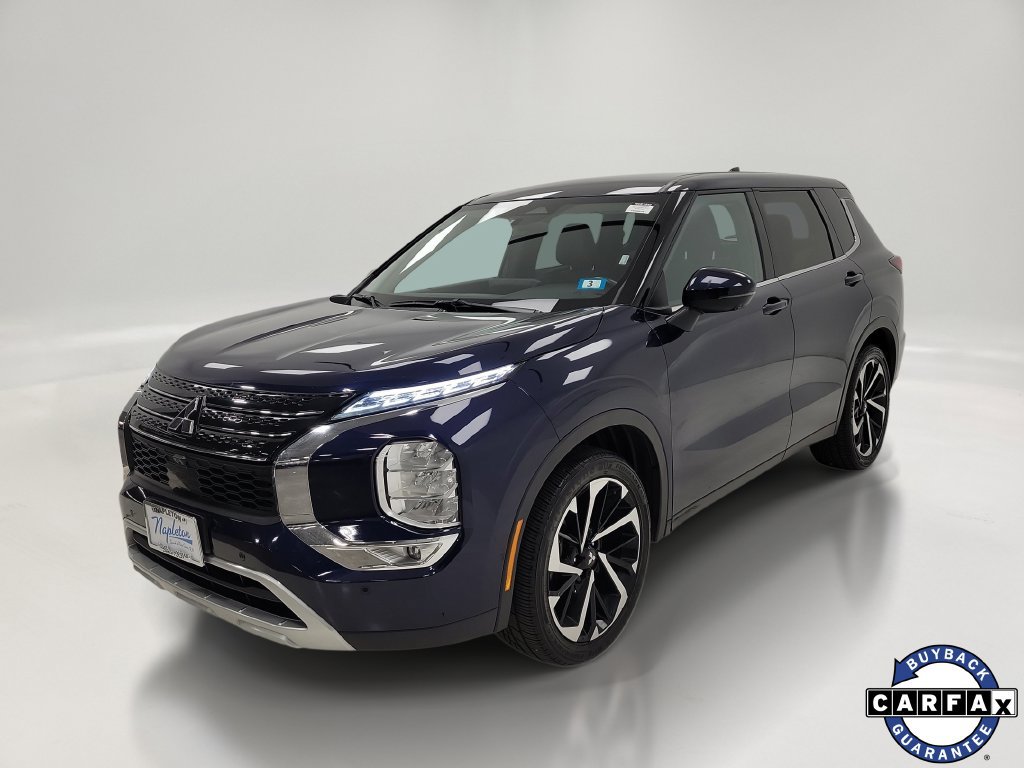 Used 2024 Mitsubishi Outlander SE