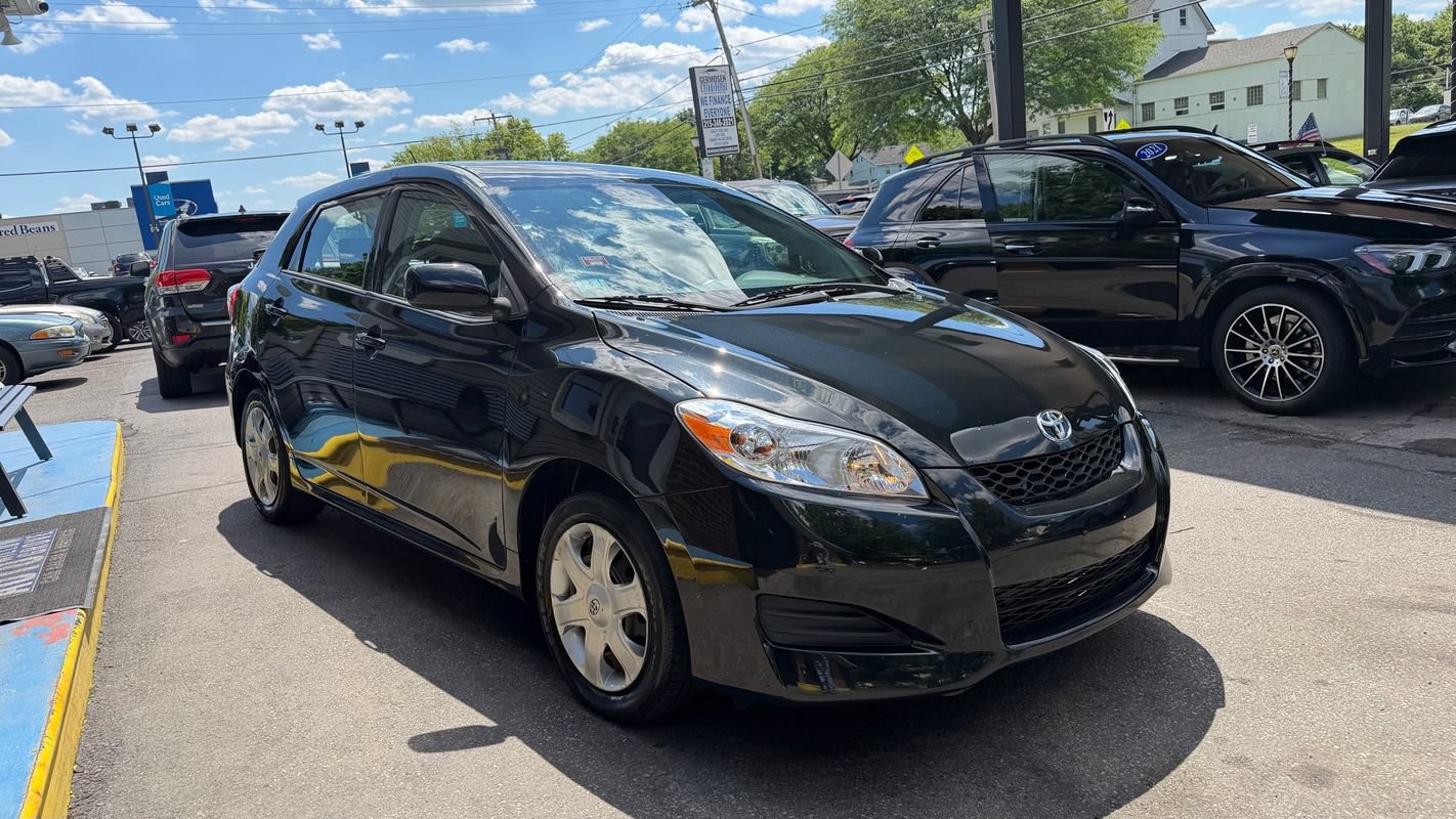 Used 2009 Toyota Matrix FWD image 7