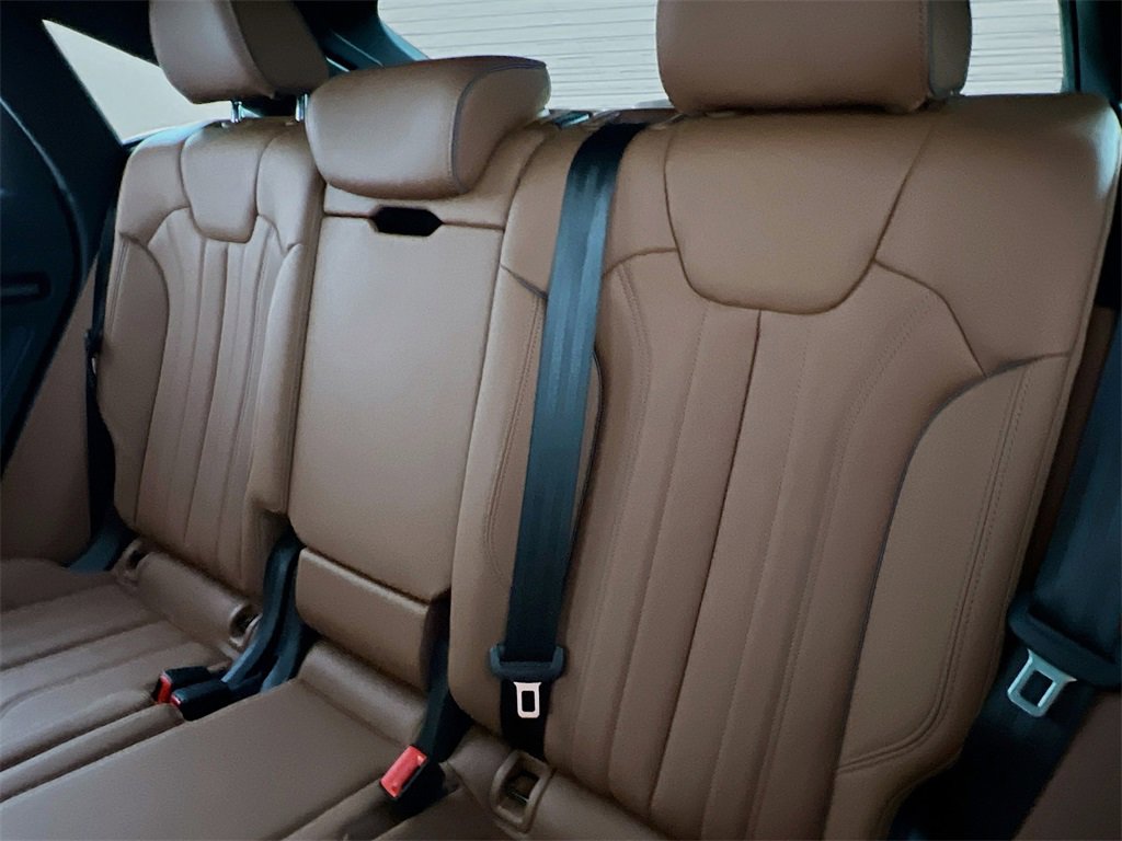 Used 2024 Audi Q5 2.0T Premium Plus image 23