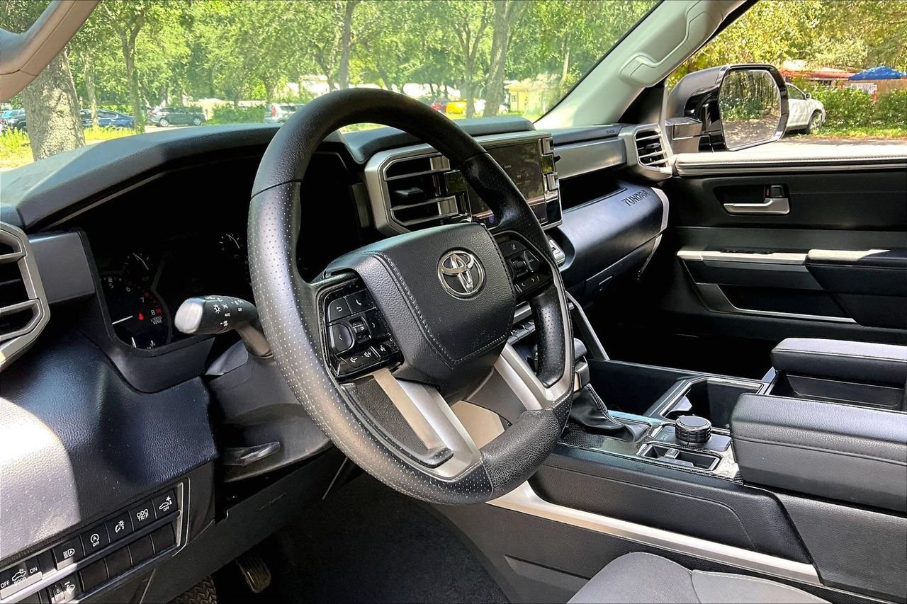 Used 2024 Toyota Tundra SR5 w/ SR5 Convenience Package AWD/4WD image 14