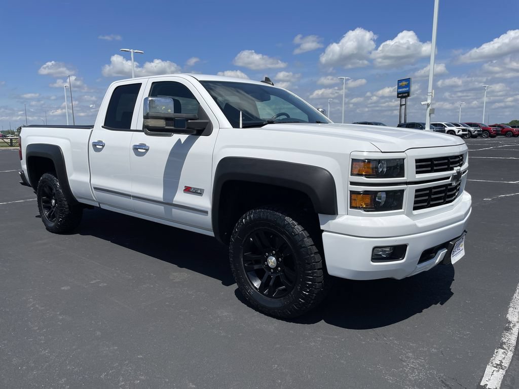 Used 2015 Chevrolet Silverado 1500 LT w/ Custom Sport Edition AWD/4WD image 7