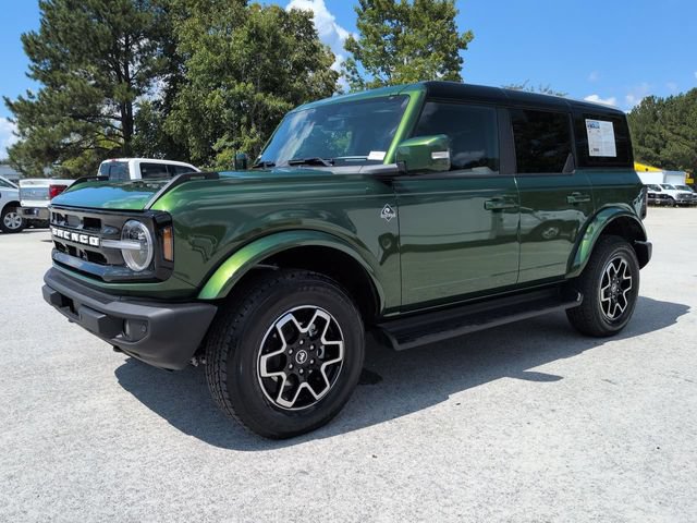 Used 2025 Ford Bronco Outer Banks AWD/4WD image 8