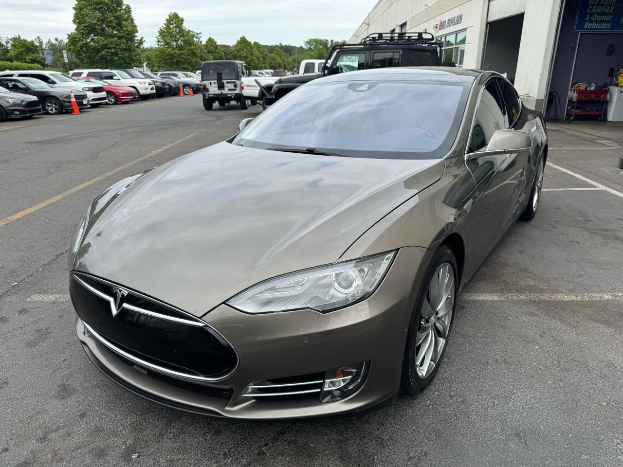 Used 2015 Tesla Model S 85D AWD/4WD image 10