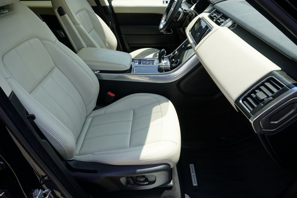 Used 2019 Land Rover Range Rover Sport Supercharged AWD/4WD image 23