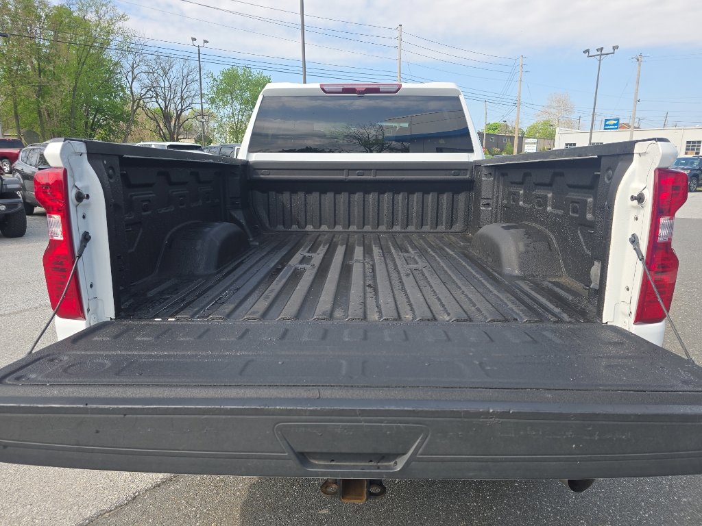Used 2023 Chevrolet Silverado 2500 Custom w/ Custom Value Package AWD/4WD image 13