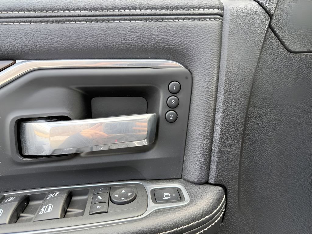 Used 2022 RAM 2500 Laramie image 30