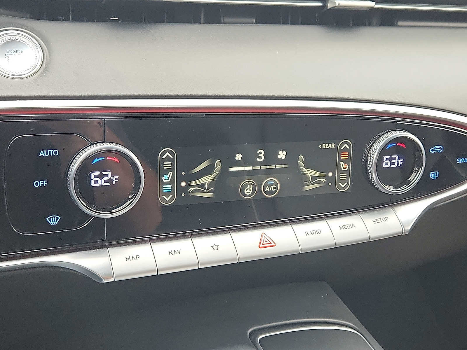 Used 2022 Genesis GV70 2.5T w/ Advanced Package image 16