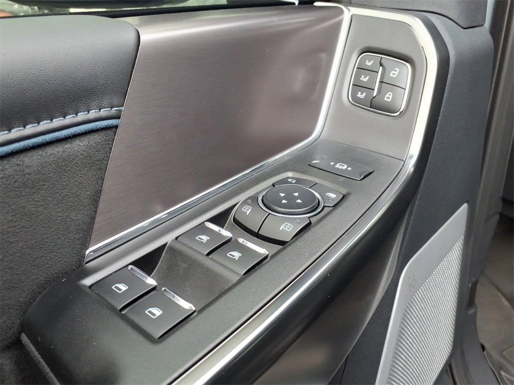 Used 2026 Ford F450 Platinum image 14