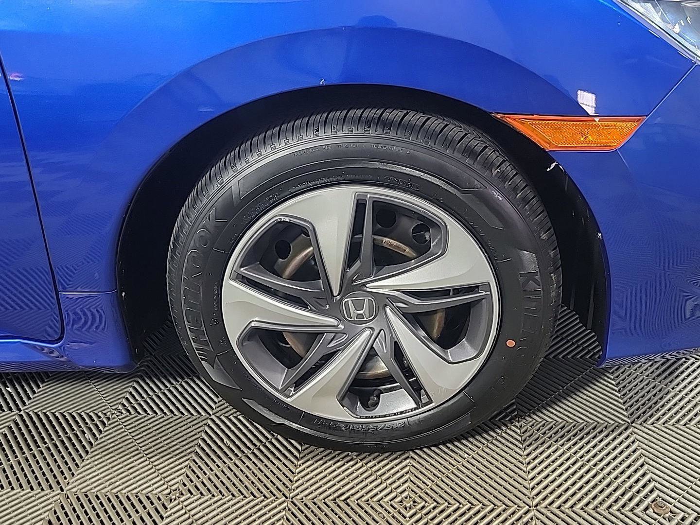 Used 2020 Honda Civic LX image 3