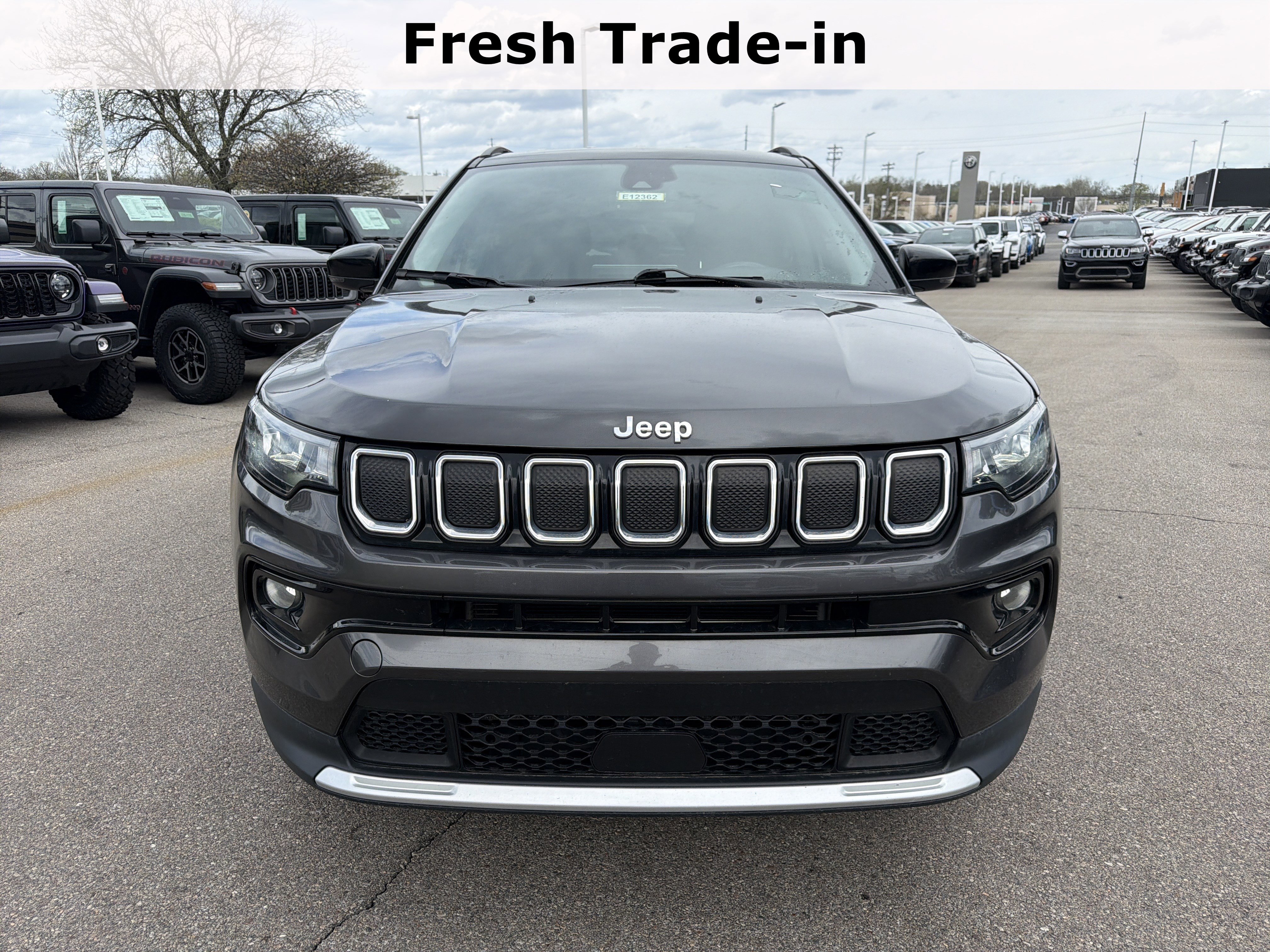 Used 2022 Jeep Compass Limited image 3