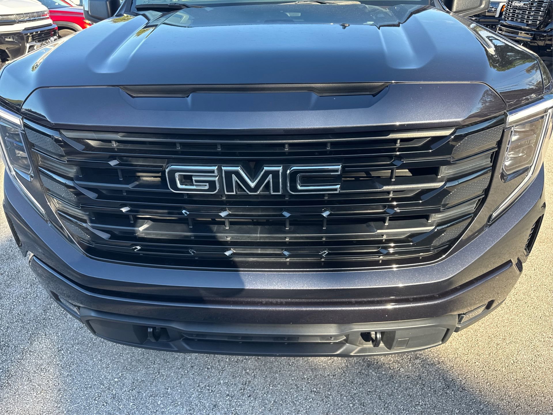 Used 2024 GMC Sierra 1500 Elevation image 13