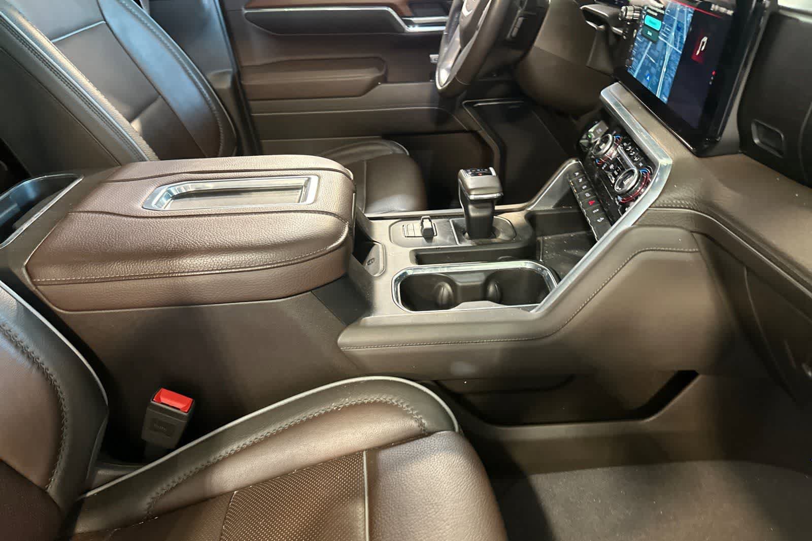 Used 2022 GMC Sierra 1500 Denali AWD/4WD image 17