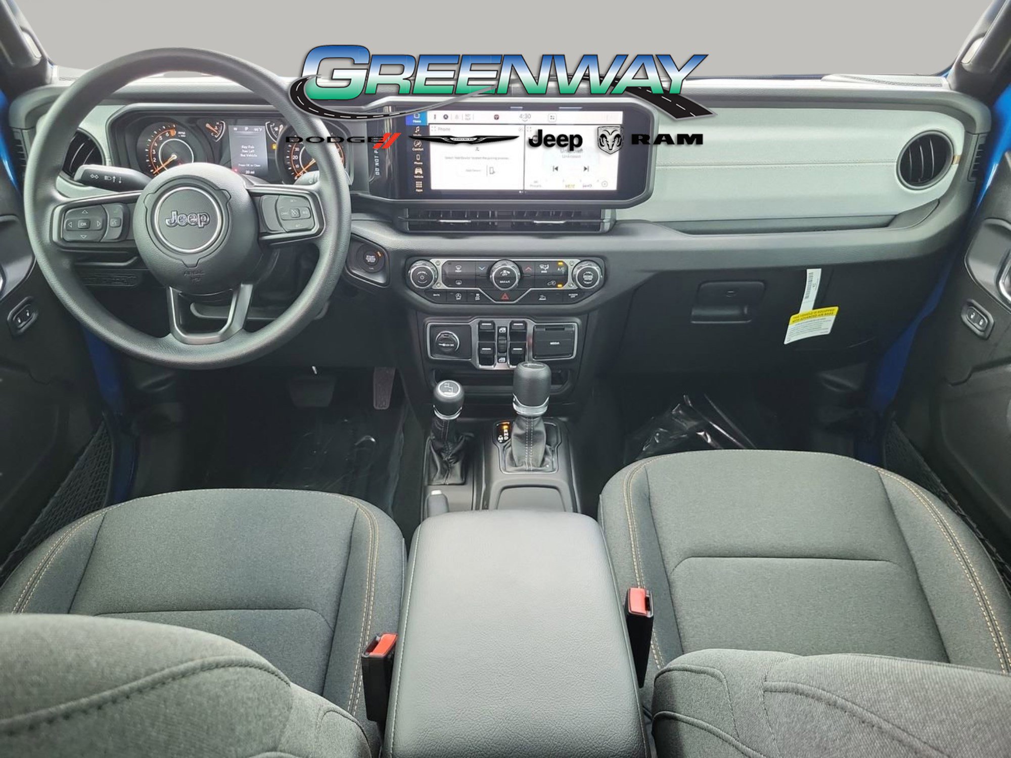 Used 2025 Jeep Gladiator Sport image 11