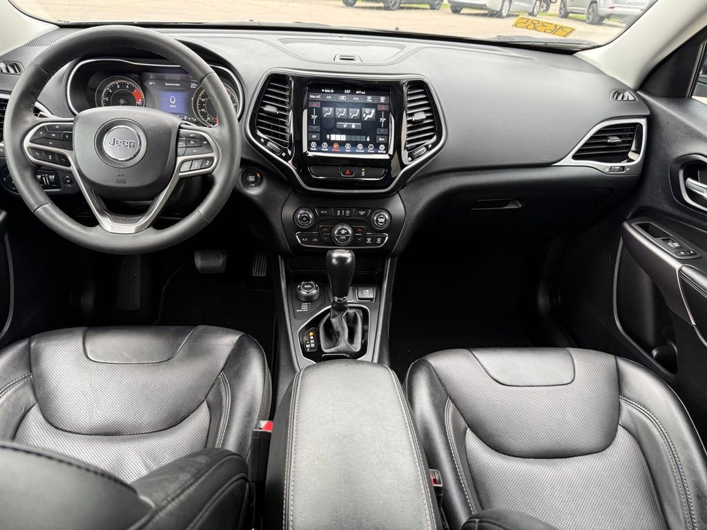 Used 2022 Jeep Cherokee Limited image 17