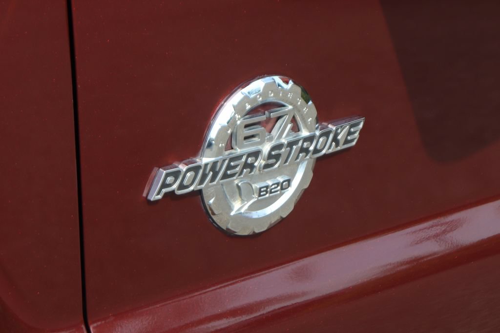 Used 2011 Ford F250 XLT w/ XLT Premium Pkg AWD/4WD image 43