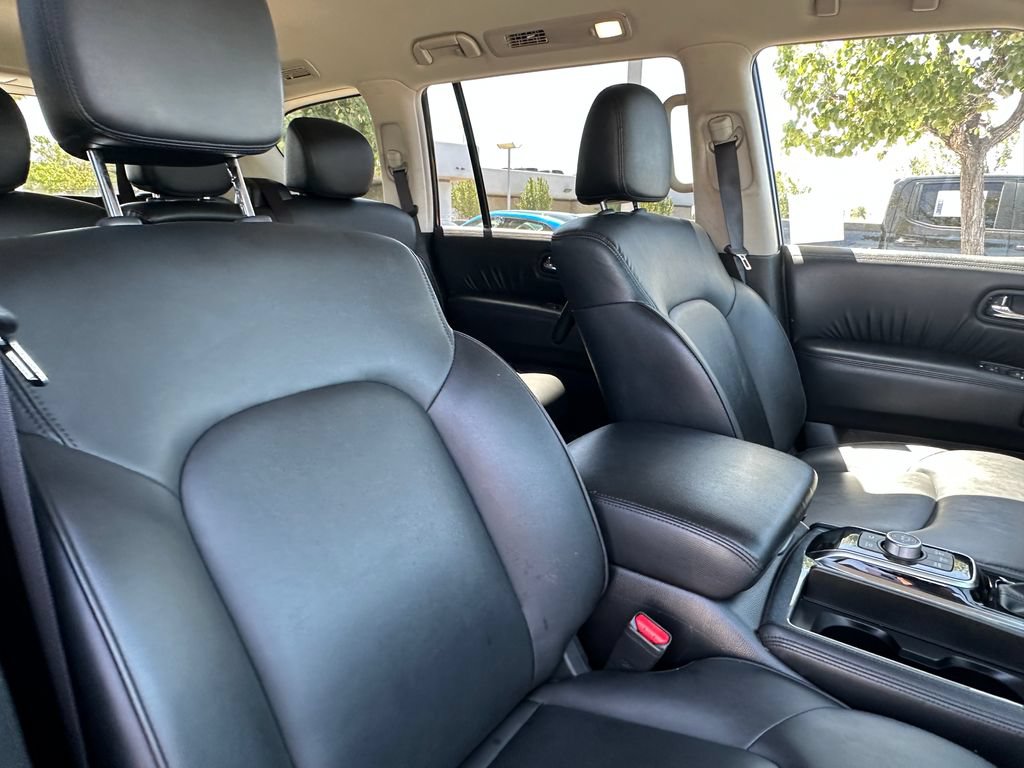 Used 2024 Nissan Armada SV AWD/4WD image 17