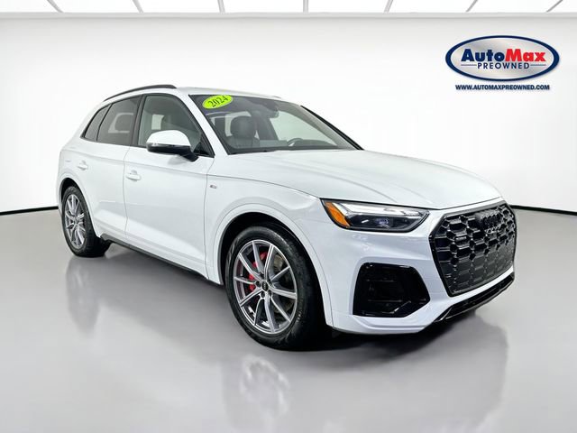 Used 2024 Audi Q5 e Premium Plus w/ Premium Plus Package image 1