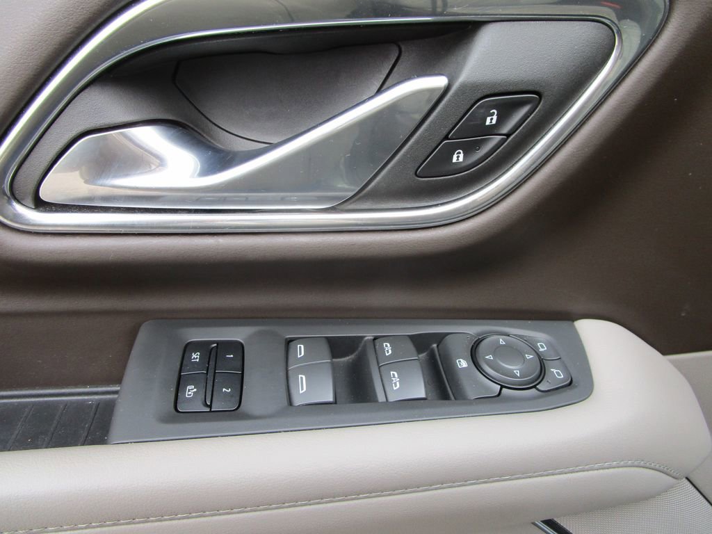 Used 2023 Chevrolet Tahoe LT image 28