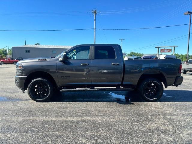 Used 2025 RAM 2500 Big Horn AWD/4WD image 4