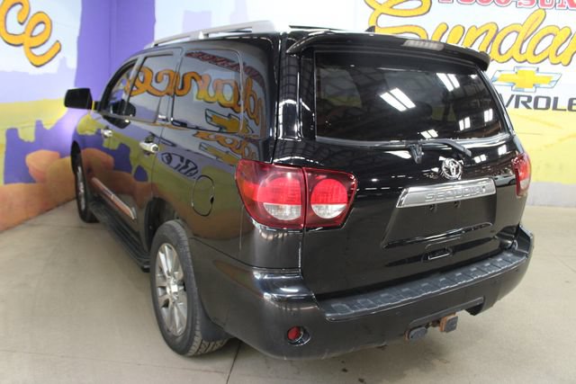 Used 2018 Toyota Sequoia Platinum AWD/4WD image 6