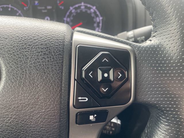 Used 2022 Toyota 4Runner SR5 image 37