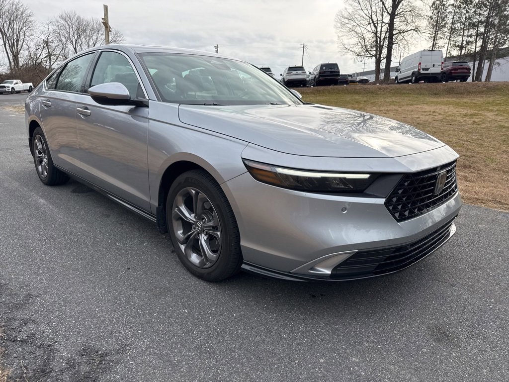 Used 2023 Honda Accord EX-L image 4