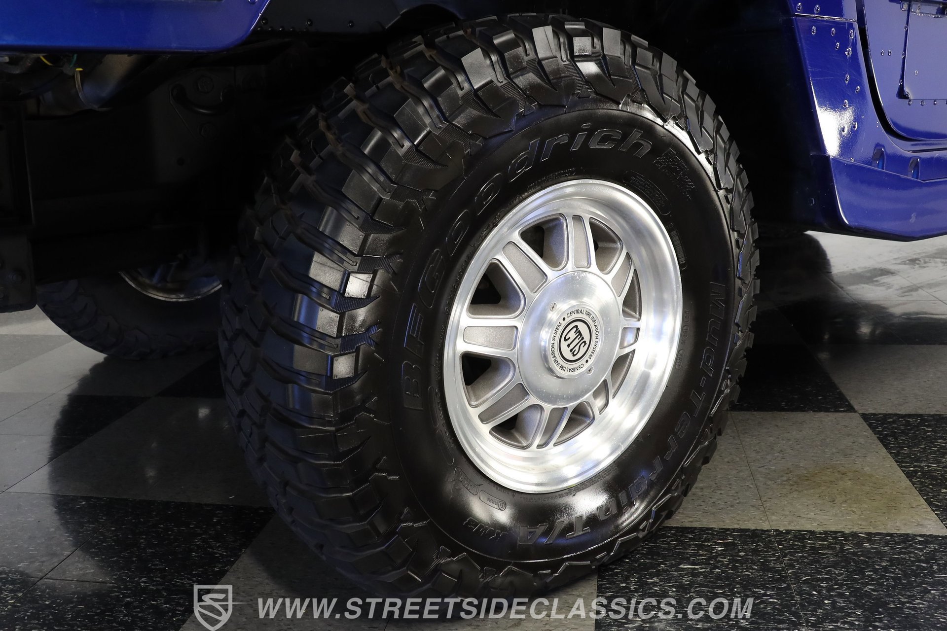 Used 2003 HUMMER H1 2-Door Hard Top image 28