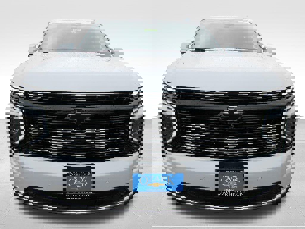 New 2026 Chevrolet Suburban High Country image 9