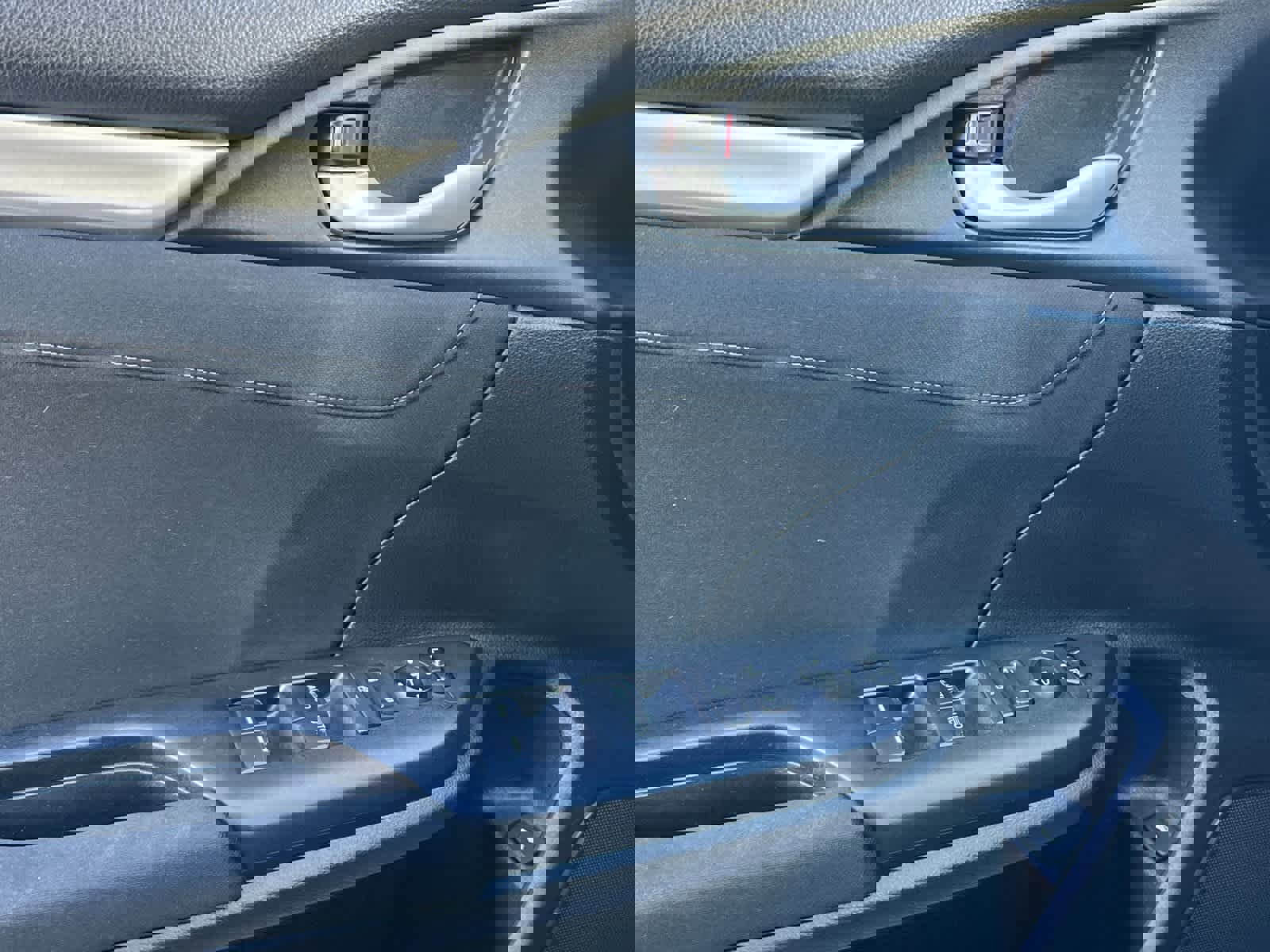 Used 2018 Honda Civic EX image 12