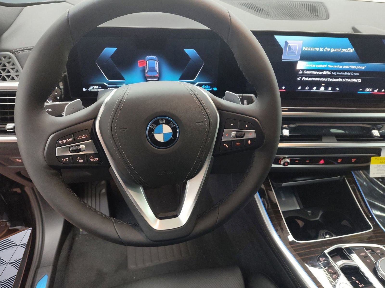 Used 2026 BMW X5 xDrive50e w/ Premium Package image 21