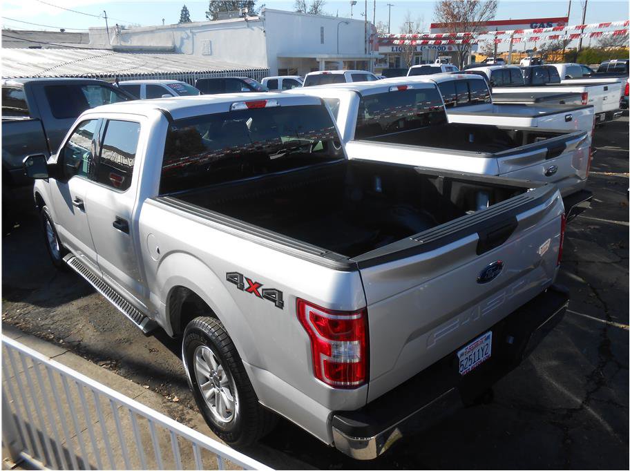 Used 2019 Ford F150 XLT image 4