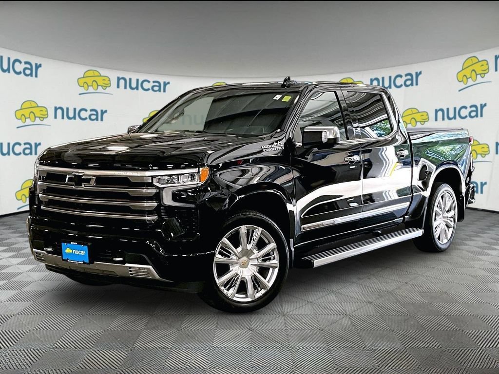 Used 2022 Chevrolet Silverado 1500 High Country w/ High Country Premium Package AWD/4WD image 3