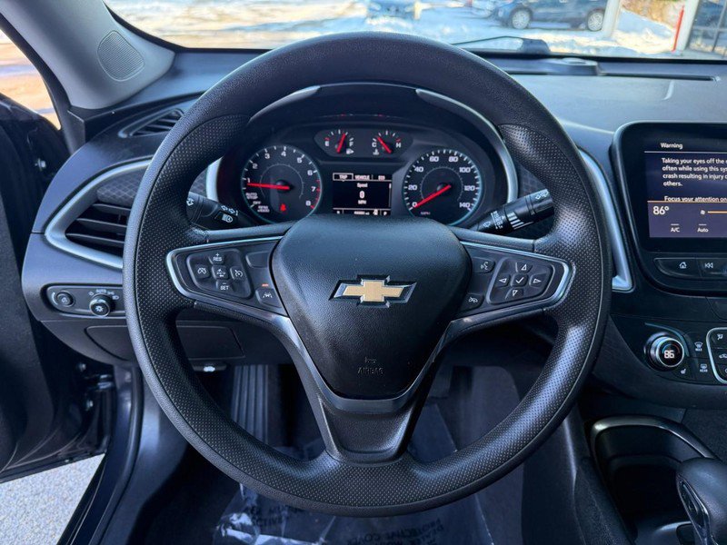 Used 2023 Chevrolet Malibu LT image 19