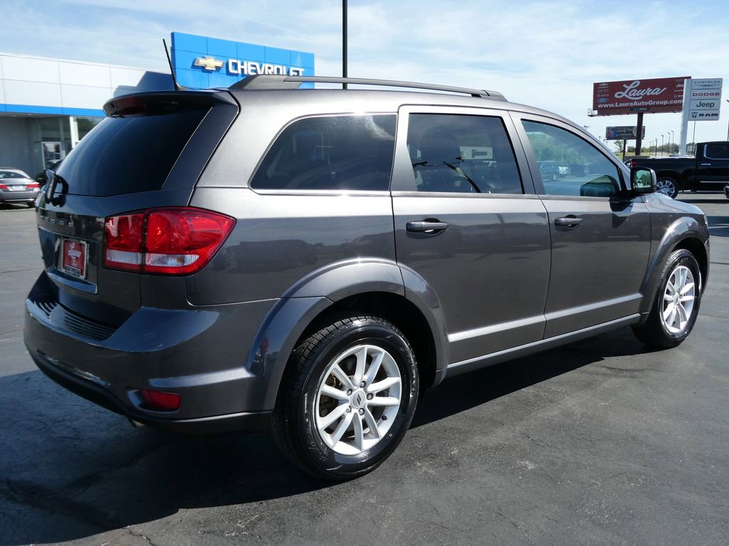 Used 2019 Dodge Journey SE w/ Premium Group FWD image 6