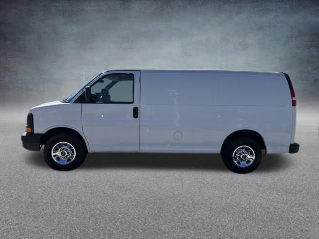 Used 2015 GMC Savana 3500 RWD image 11