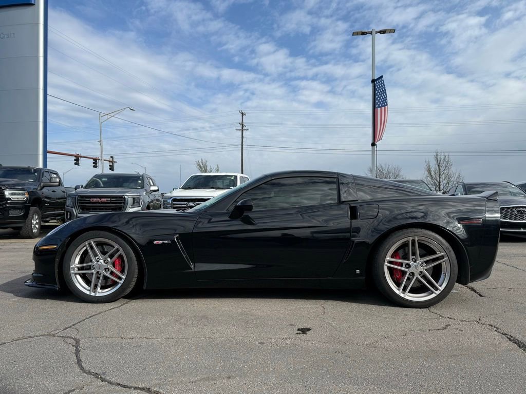 Used 2007 Chevrolet Corvette Z06 w/ Preferred Equipment Group image 4