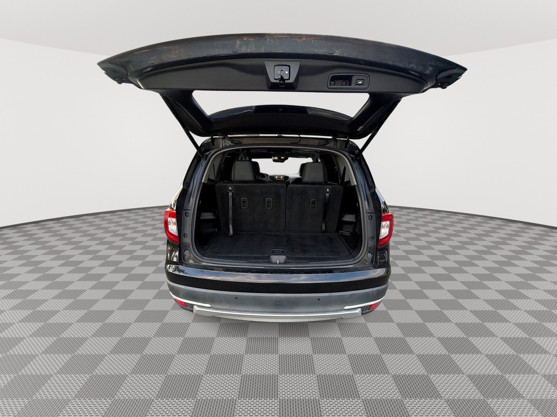 Used 2019 Honda Pilot Touring image 21