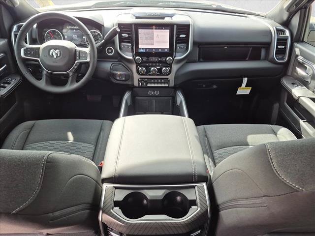 New 2026 RAM 2500 Big Horn AWD/4WD image 15