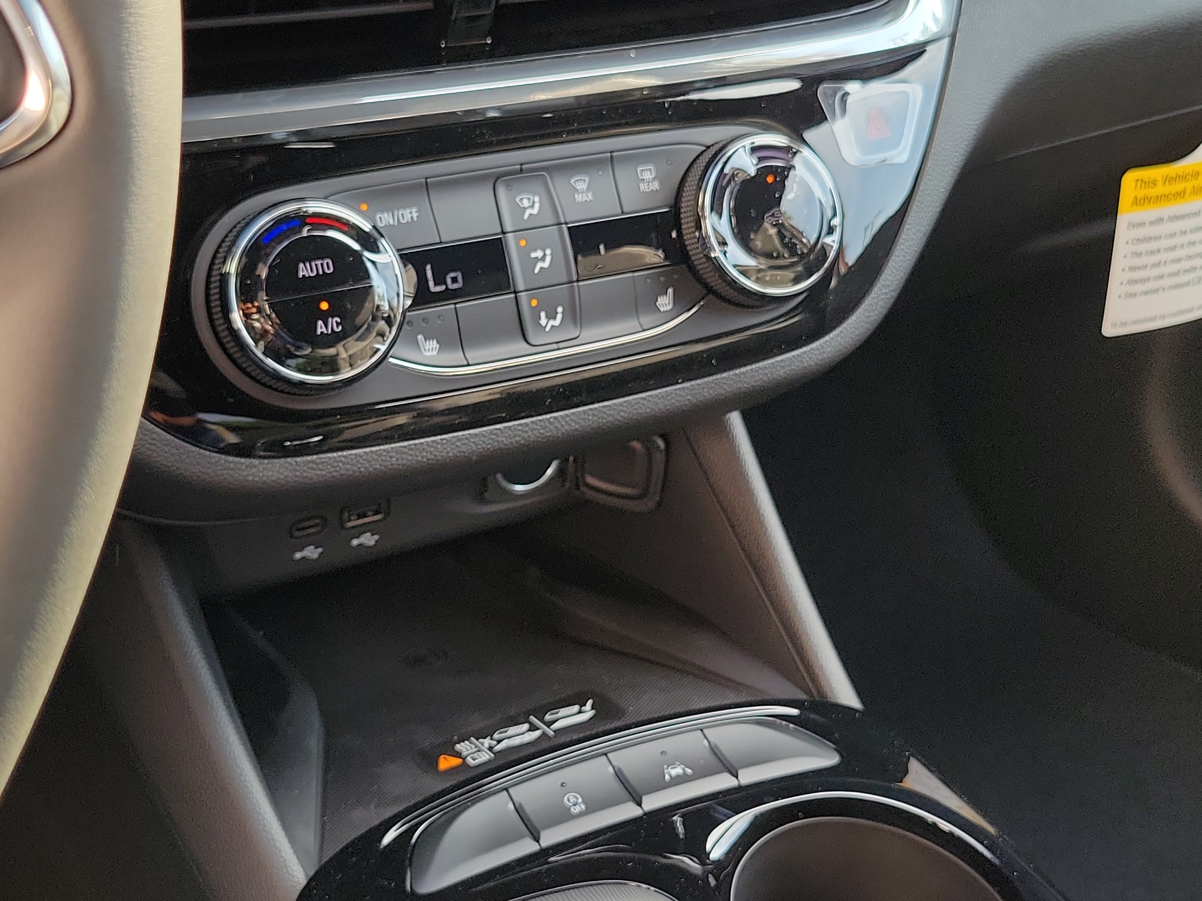 New 2026 Buick Envista Sport Touring w/ Convenience I Package FWD image 30