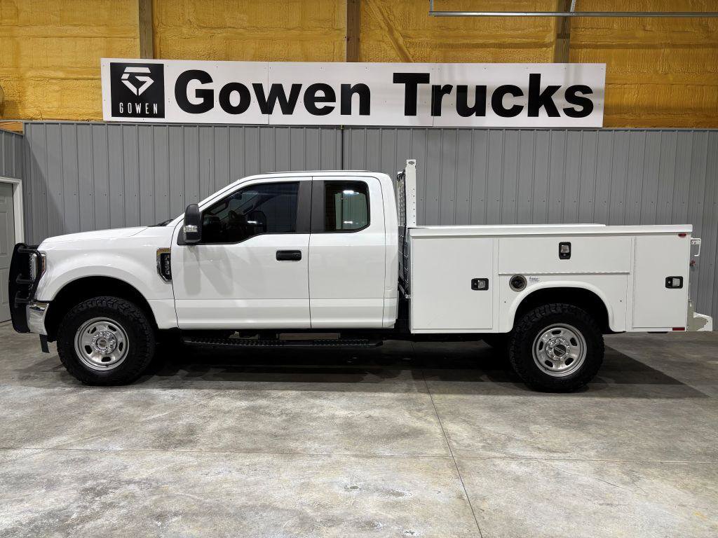 Used 2019 Ford F350 XL w/ XL Value Package image 2