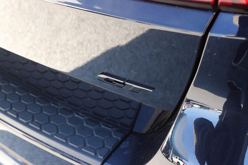 Used 2025 Dodge Durango GT image 8