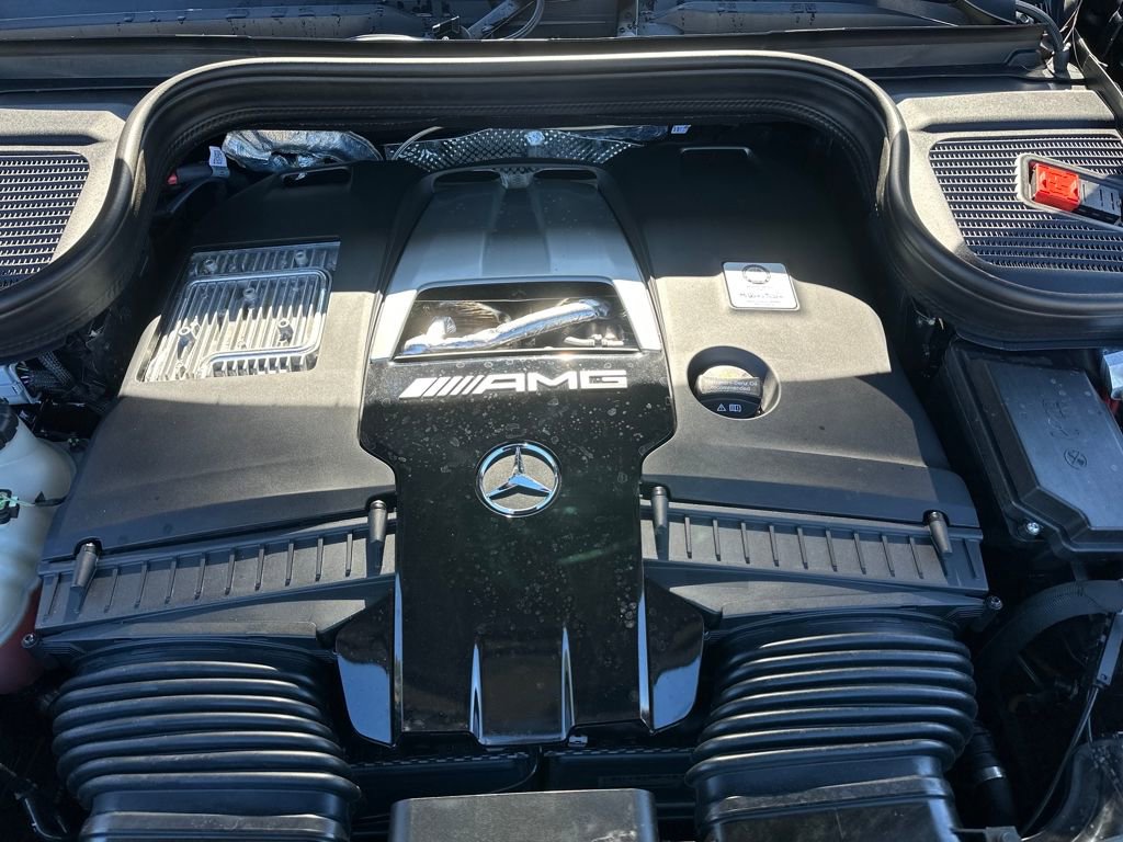 Certified 2025 Mercedes-Benz GLS 63 AMG 4MATIC image 18