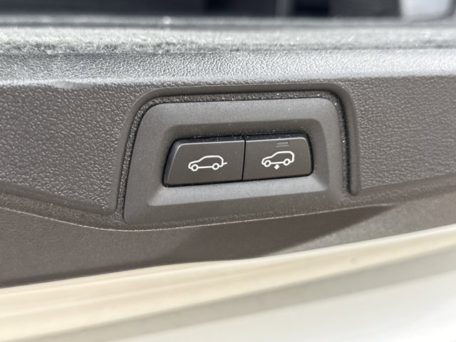 Certified 2023 BMW X7 xDrive40i w/ M Sport Package image 24