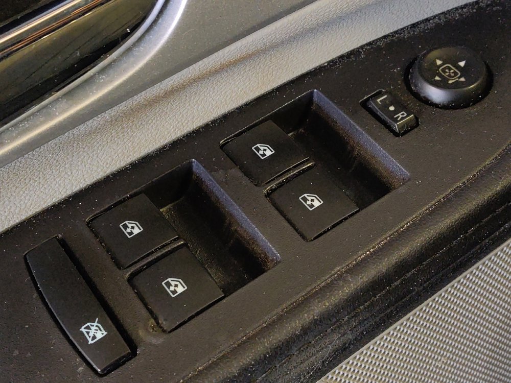 Used 2016 Chevrolet Equinox LS image 27