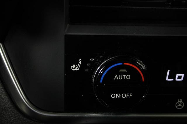 Certified 2024 Nissan Rogue SV w/ SV Premium Package FWD image 27