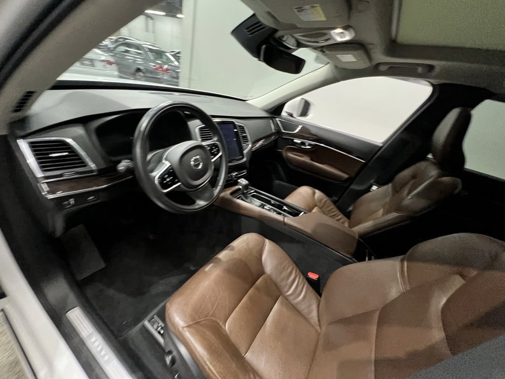 Used 2019 Volvo XC90 T6 Momentum w/ Protection Package image 14