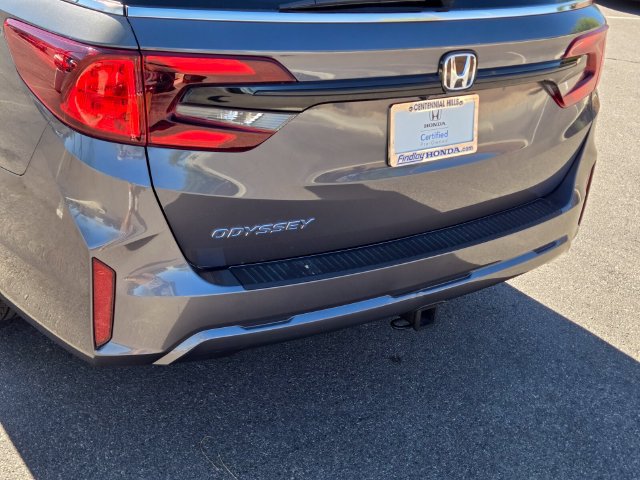 Certified 2025 Honda Odyssey EX-L image 5